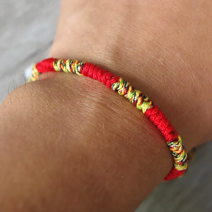Handmade Tibetan Buddhist Lucky Knots Rope Bracelet | INTRENDZSTORE Vibrators Handmade Tibetan Buddhist Lucky Knots Rope Bracelet | INTRENDZSTORE Vibrators
